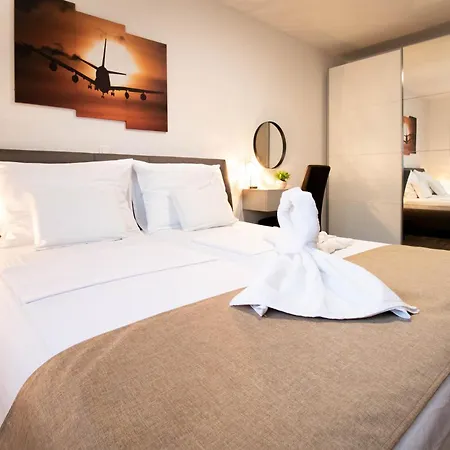 Apartman Lux Blue Sky - Free Covered Parking *